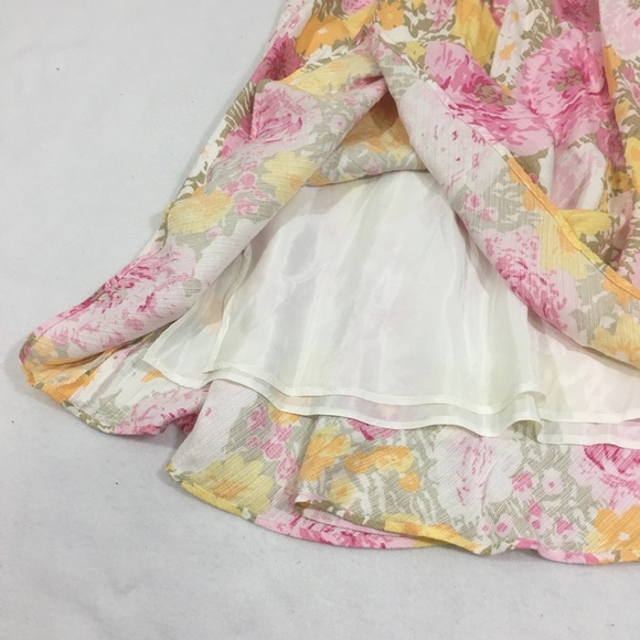Ann Taylor LOFT Floral Skirt - Picture 3 of 3
